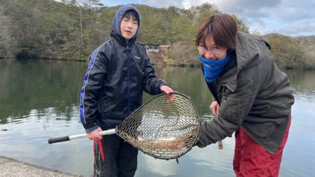 フィッシングレイクたかみや 釣果
