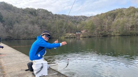 フィッシングレイクたかみや 釣果