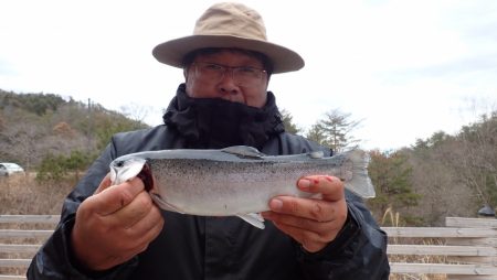 フィッシングレイクたかみや 釣果