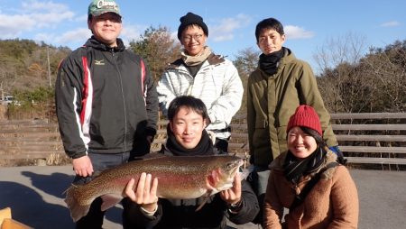 フィッシングレイクたかみや 釣果