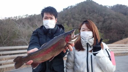 フィッシングレイクたかみや 釣果