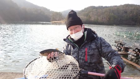 フィッシングレイクたかみや 釣果