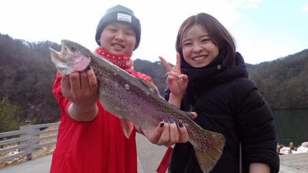 フィッシングレイクたかみや 釣果