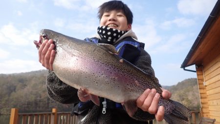 フィッシングレイクたかみや 釣果