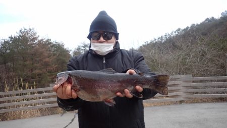 フィッシングレイクたかみや 釣果