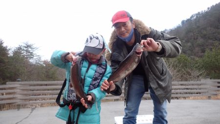 フィッシングレイクたかみや 釣果