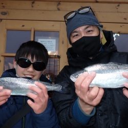 フィッシングレイクたかみや 釣果