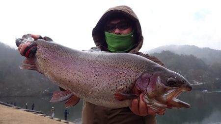 フィッシングレイクたかみや 釣果