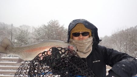 フィッシングレイクたかみや 釣果