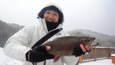フィッシングレイクたかみや 釣果