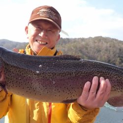 フィッシングレイクたかみや 釣果