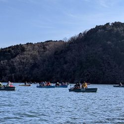 愛知県入鹿池ボート ワカサギ釣り！