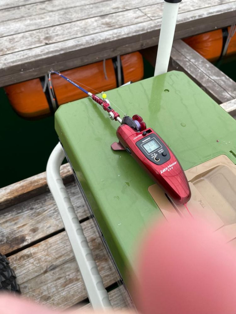 タックルを揃えて生野銀山湖へワカサギ釣りへ