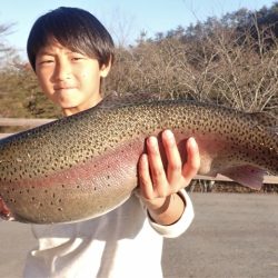 フィッシングレイクたかみや 釣果