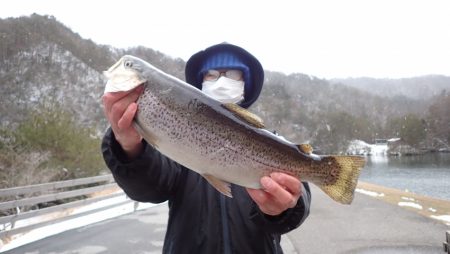 フィッシングレイクたかみや 釣果