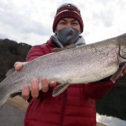 フィッシングレイクたかみや 釣果