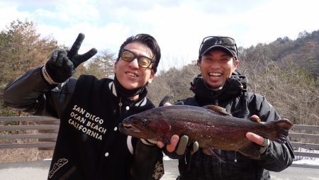 フィッシングレイクたかみや 釣果