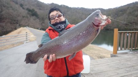 フィッシングレイクたかみや 釣果
