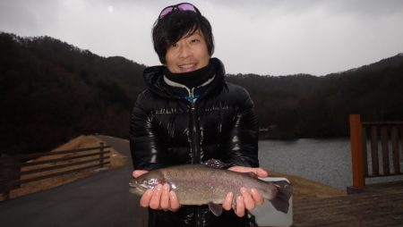 フィッシングレイクたかみや 釣果