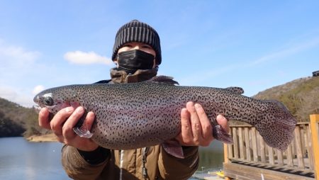 フィッシングレイクたかみや 釣果