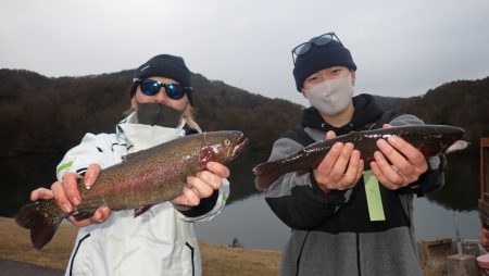 フィッシングレイクたかみや 釣果