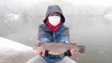 フィッシングレイクたかみや 釣果