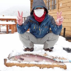 フィッシングレイクたかみや 釣果