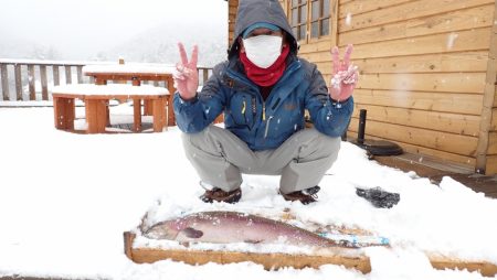 フィッシングレイクたかみや 釣果