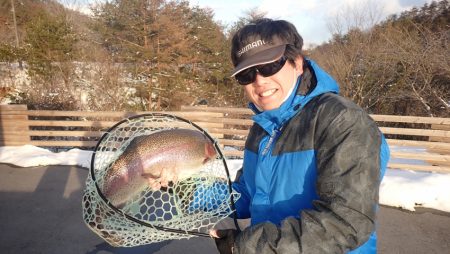 フィッシングレイクたかみや 釣果