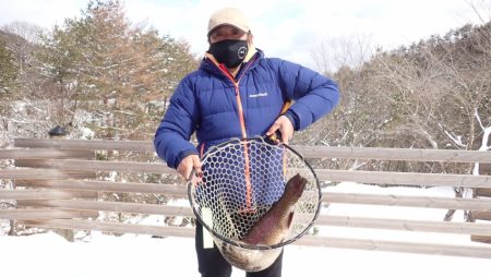 フィッシングレイクたかみや 釣果