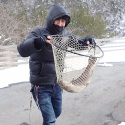 フィッシングレイクたかみや 釣果