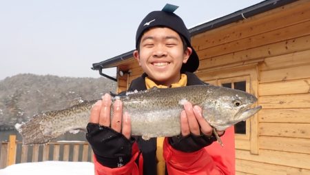 フィッシングレイクたかみや 釣果