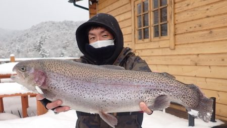 フィッシングレイクたかみや 釣果
