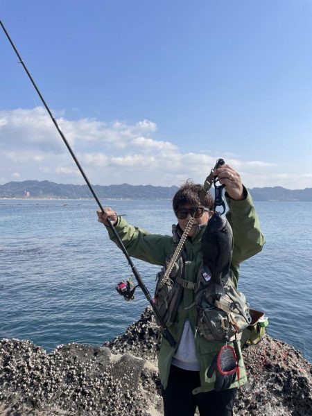 水がクリアすぎで　なんとか3匹　