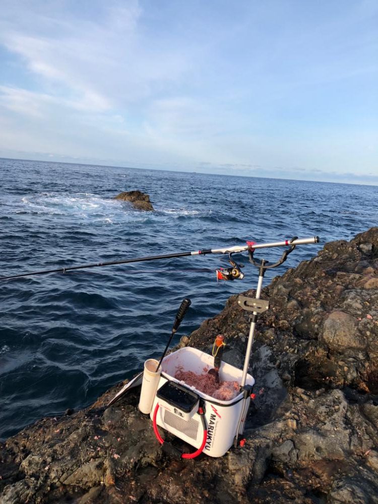 磯でラスト寒グレ釣り