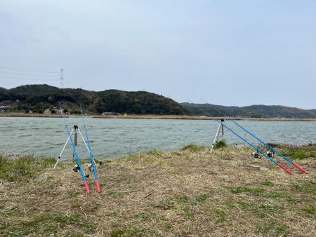 投げ釣りでスズキ狙ってきました！