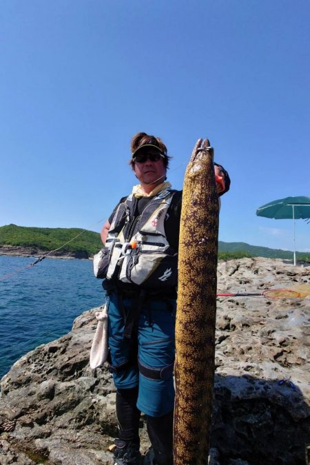 和歌山市江（吉丸渡船）で磯フカセ