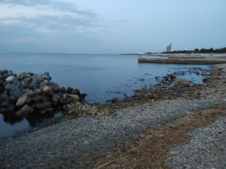 おさえのフロート