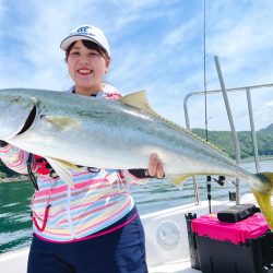 【天草】ライト落とし込みで95cmブリGE…