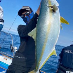 七里ヶ曽根ジギング 渋〜っ❗️