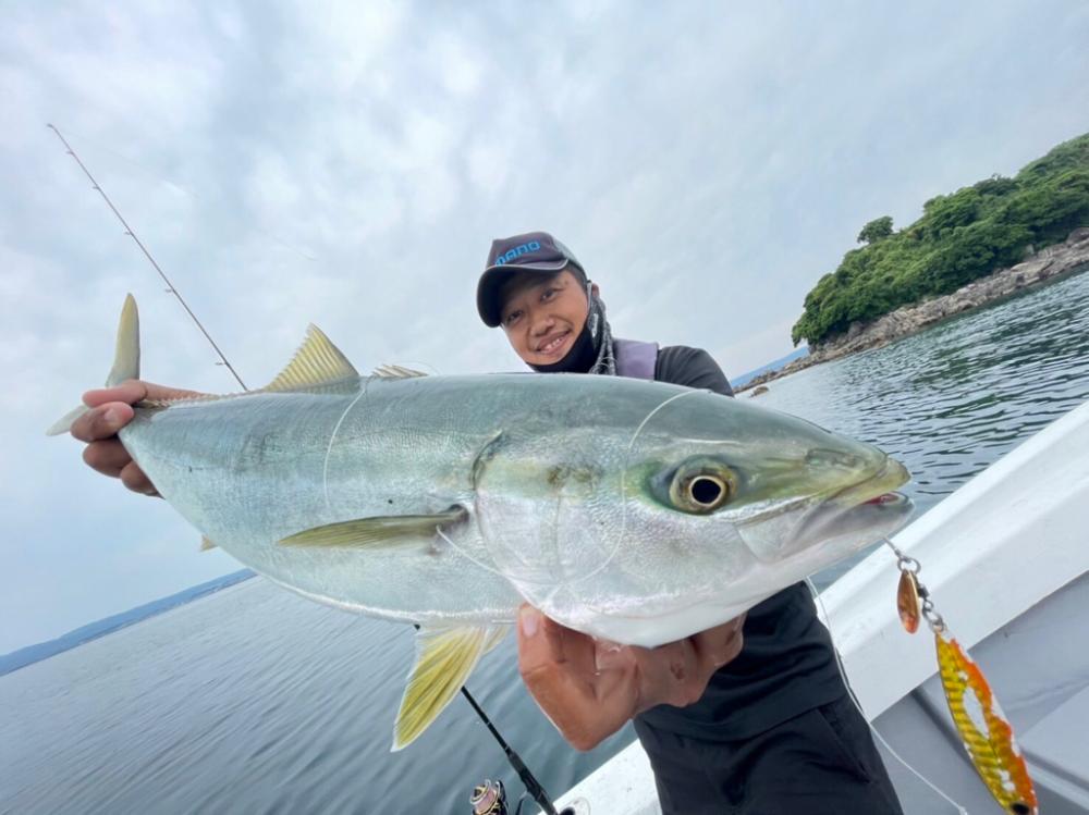 錦江湾•桜島周辺でのブレードジギング