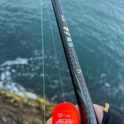 男鹿市戸賀寄島