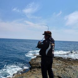 和歌山市江（吉丸渡船）で磯フカセ