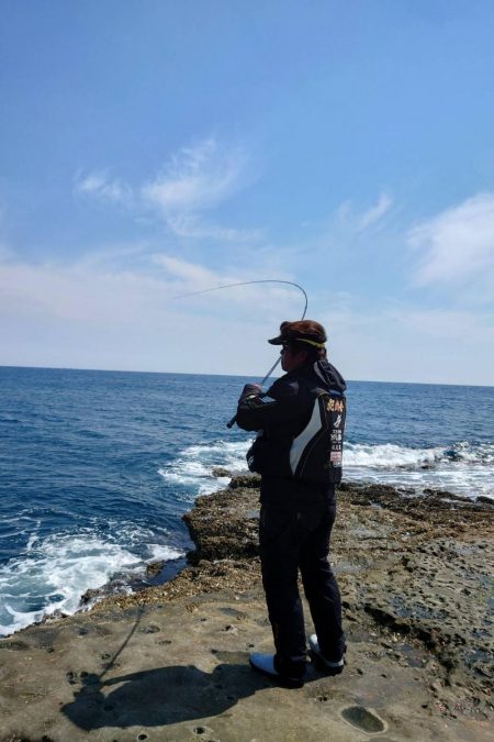 和歌山市江（吉丸渡船）で磯フカセ