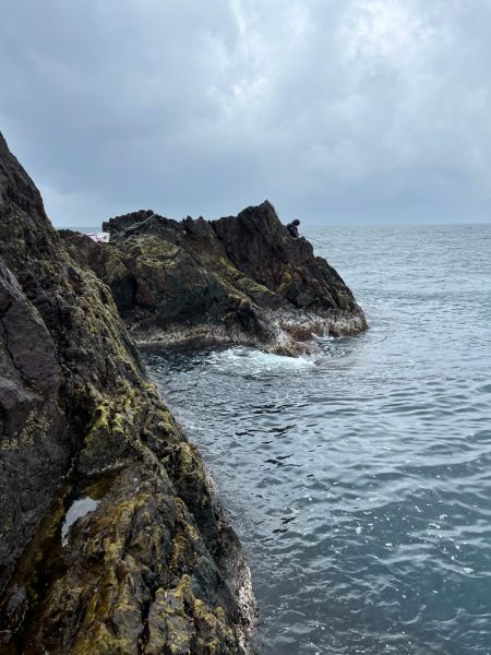 男鹿市戸賀寄島