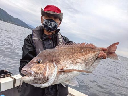 福井鷹巣沖 乗っ込みマダイ釣り！