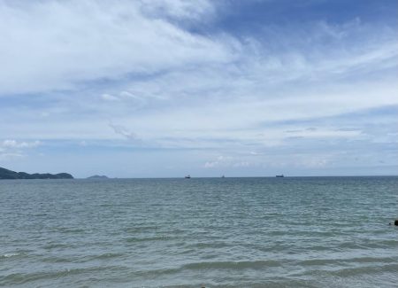 ちょい投げキス