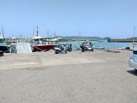 アジ狙いの乗合船