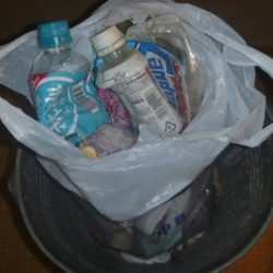 清掃活動：強風下