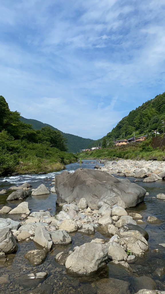有田川にて鮎釣り